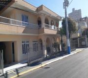Casa para Temporada, em Itapema, bairro Centro, 4 dormitórios, 3 banheiros, 1 suíte, 3 vagas